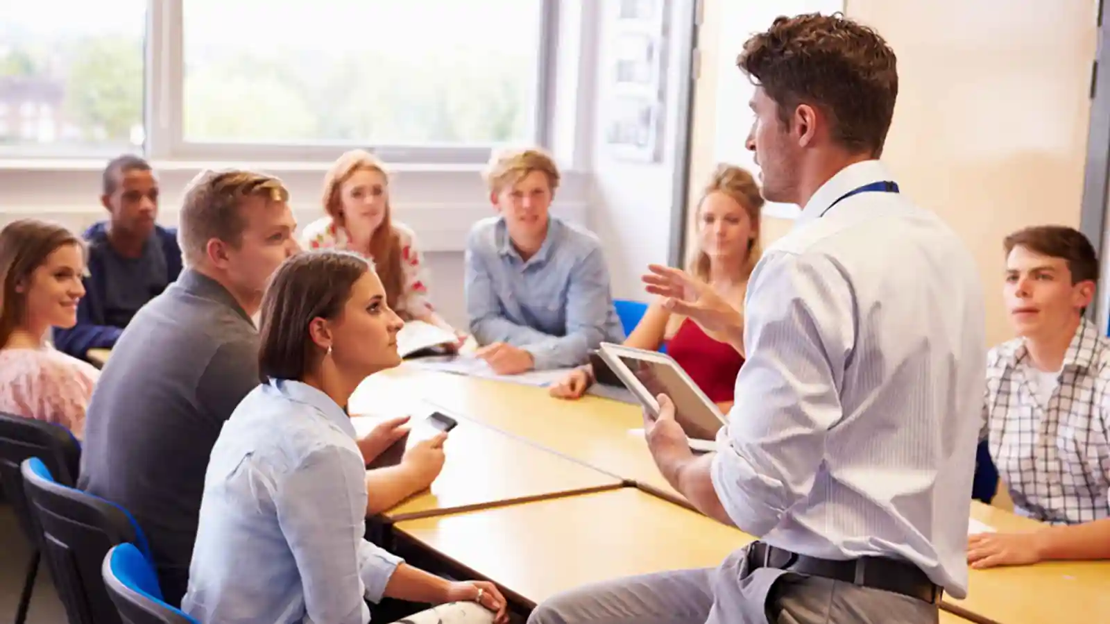 7 Points To Remember Before Starting A Language School