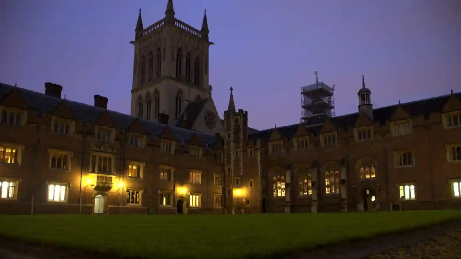 Why Investing in a Night School or College Can Be A Profitable Business Opportunity