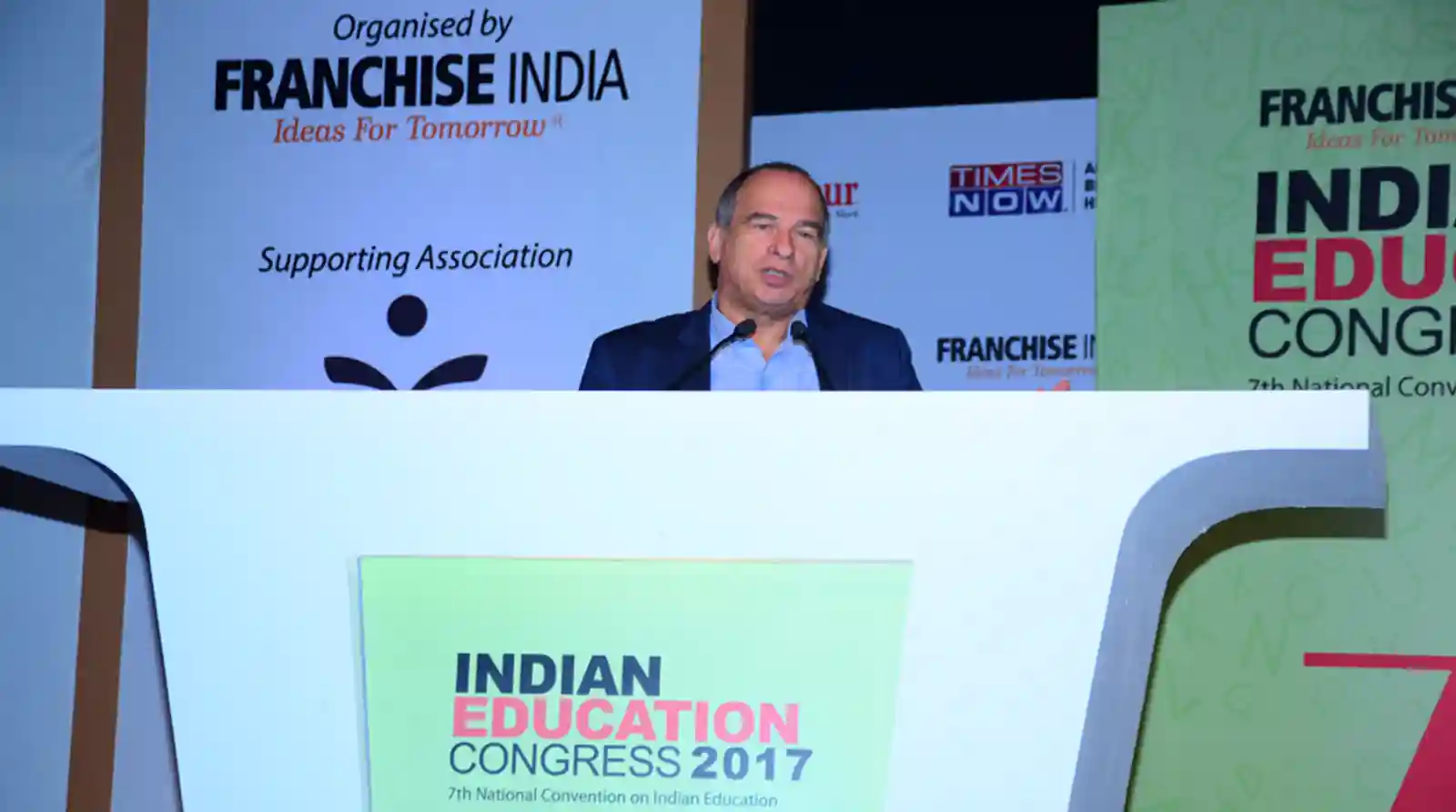 It is important to consider every component of the educational system in order to educate the children: Maurice de Hond