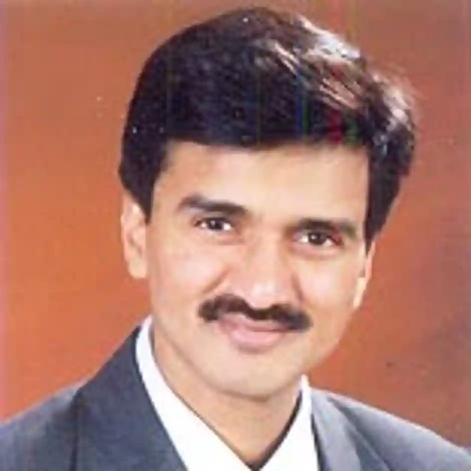 Lucrative biz of training paramedical experts