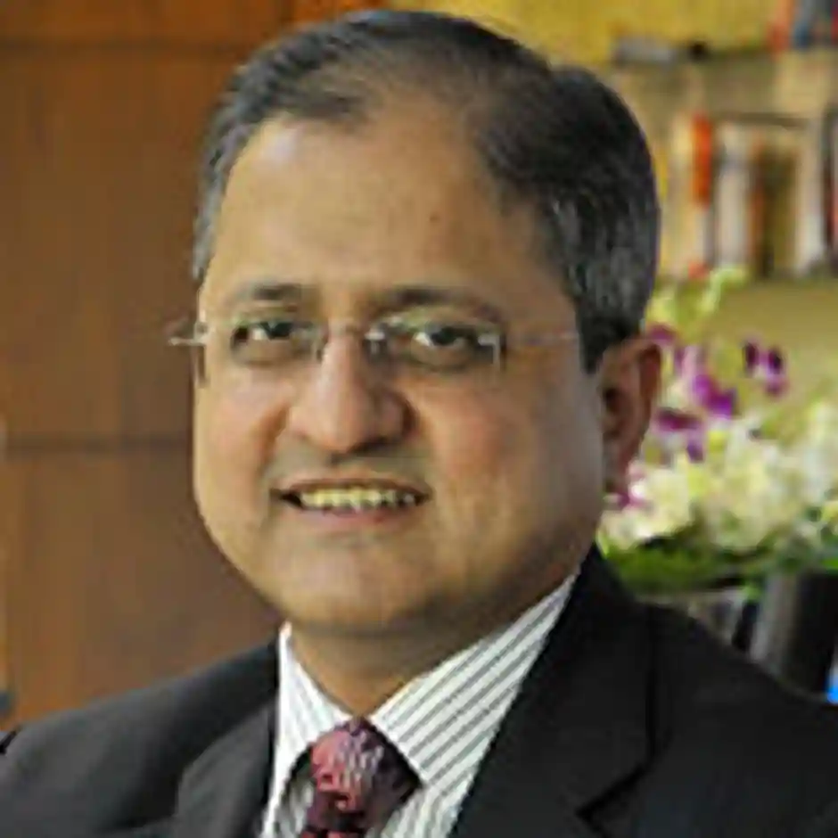 Scaling up globally via franchising