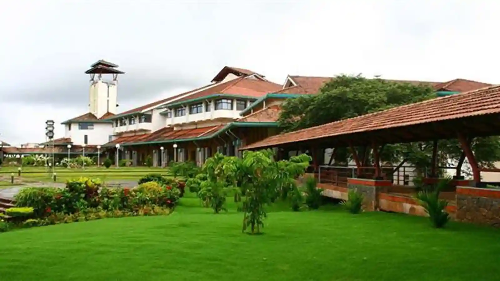 IIM Kozhikode join hands with Stanford University For EPGP Programme