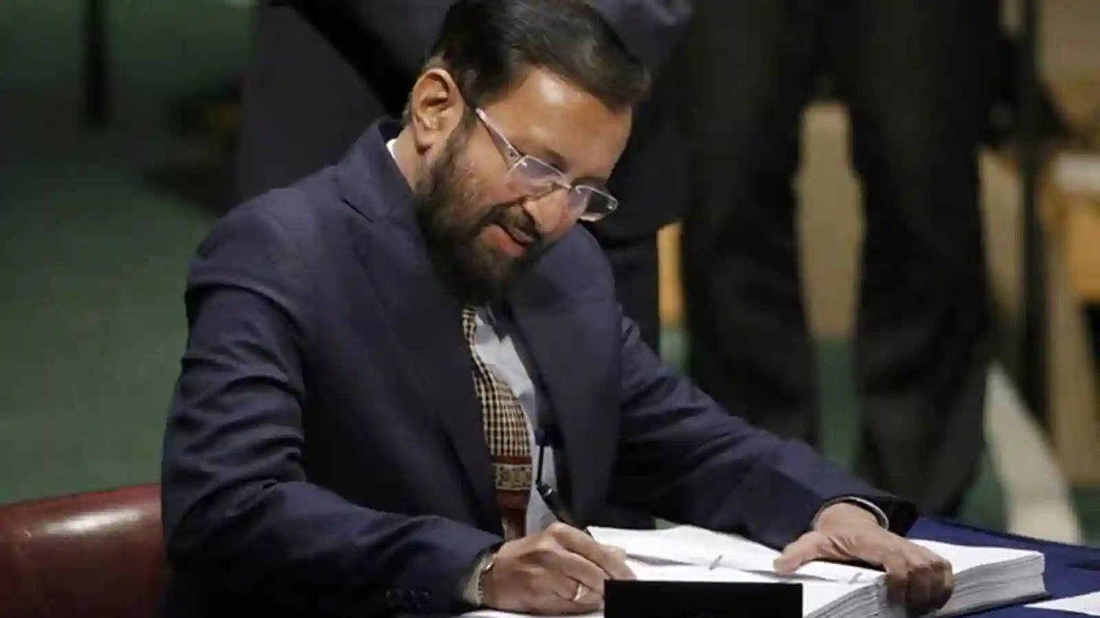 HRD Ministry launches 2 programmes for higher education faculty