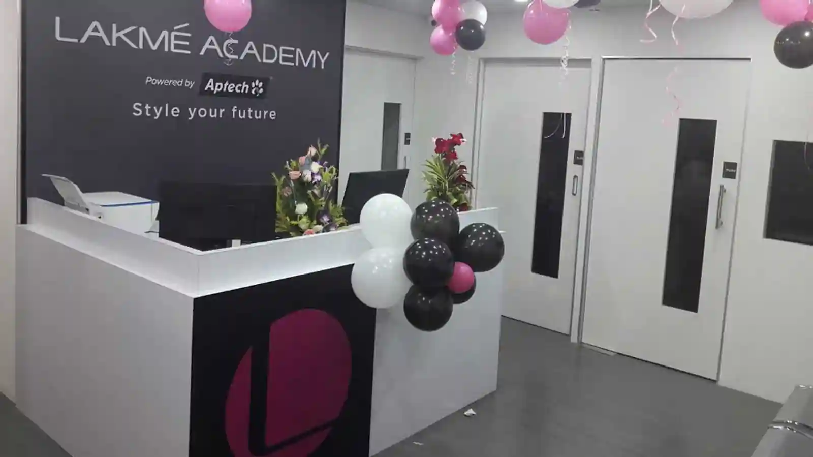 Lakme Academy launches national level scholarship program