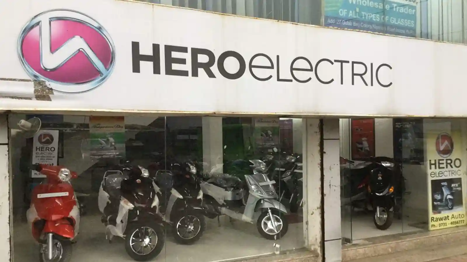 Hero Electric unveils new dealership in Pune