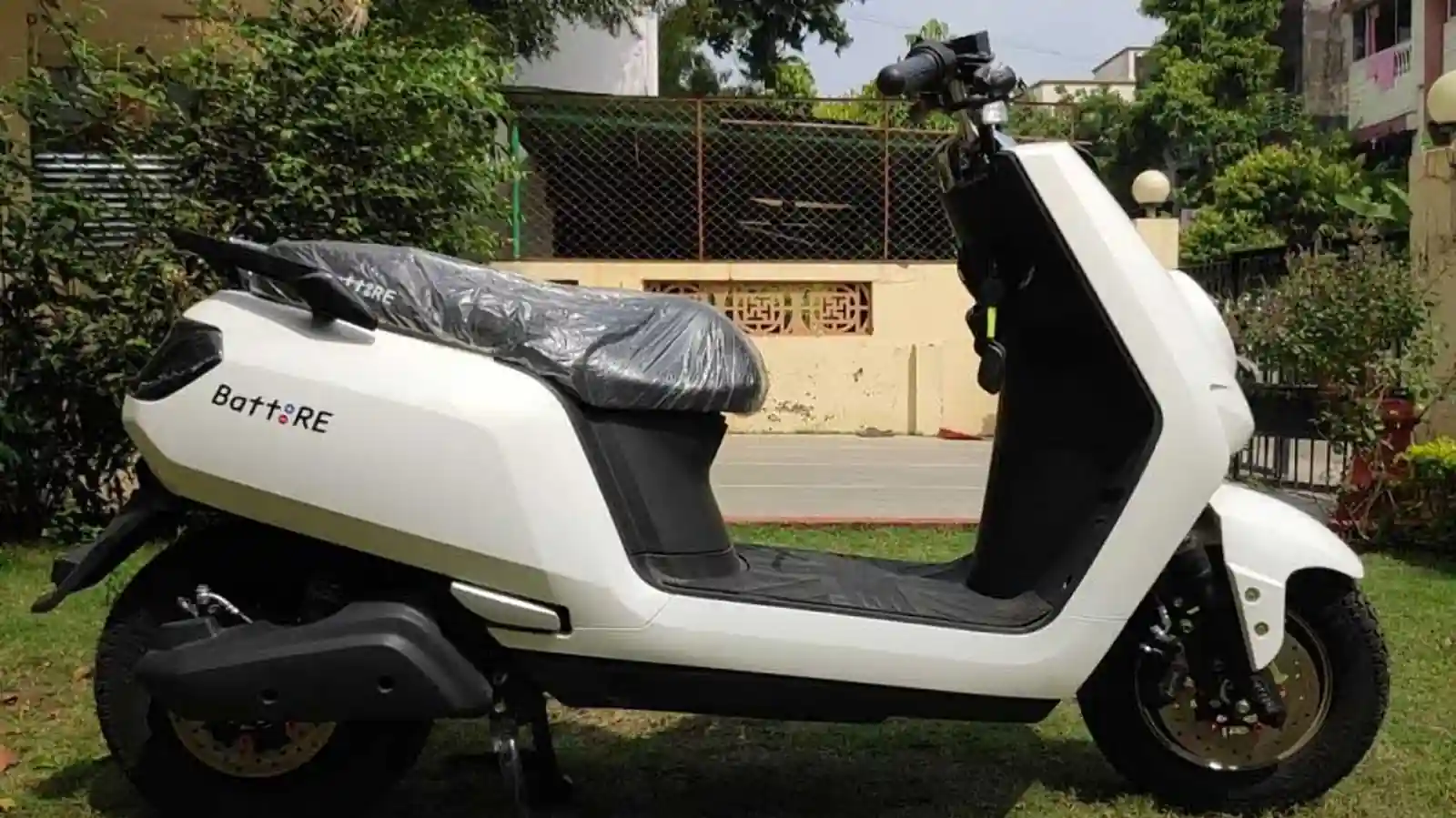 BattRE Crosses 100 Dealers mark in India