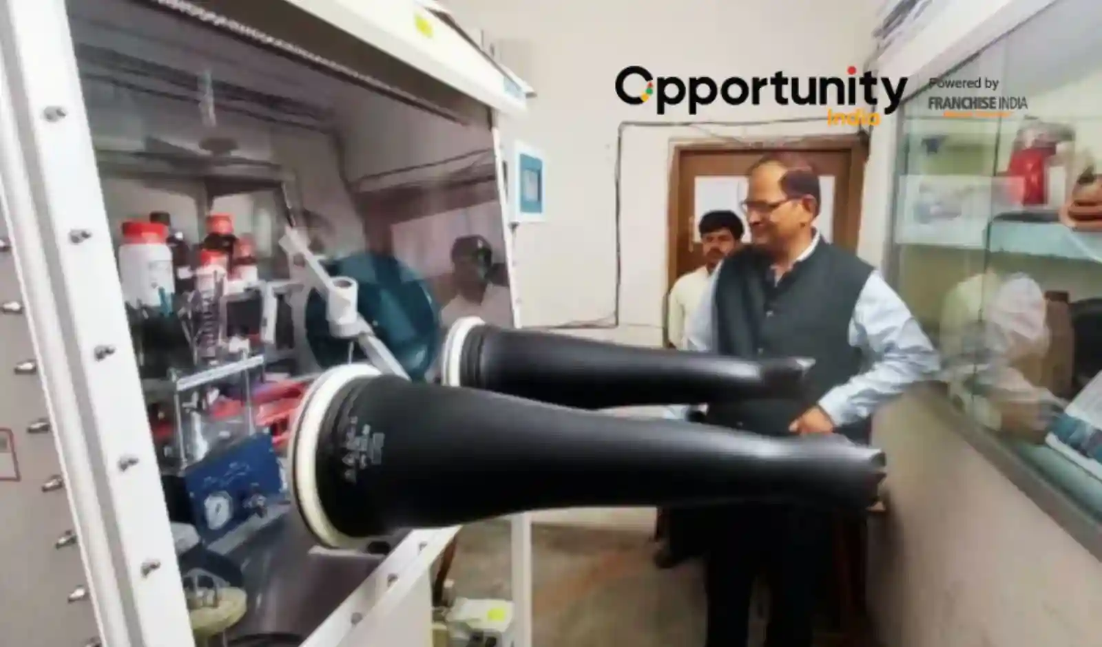 BHU Scientists Develop Advanced Battery, Boosting EV Range to 1300 KM