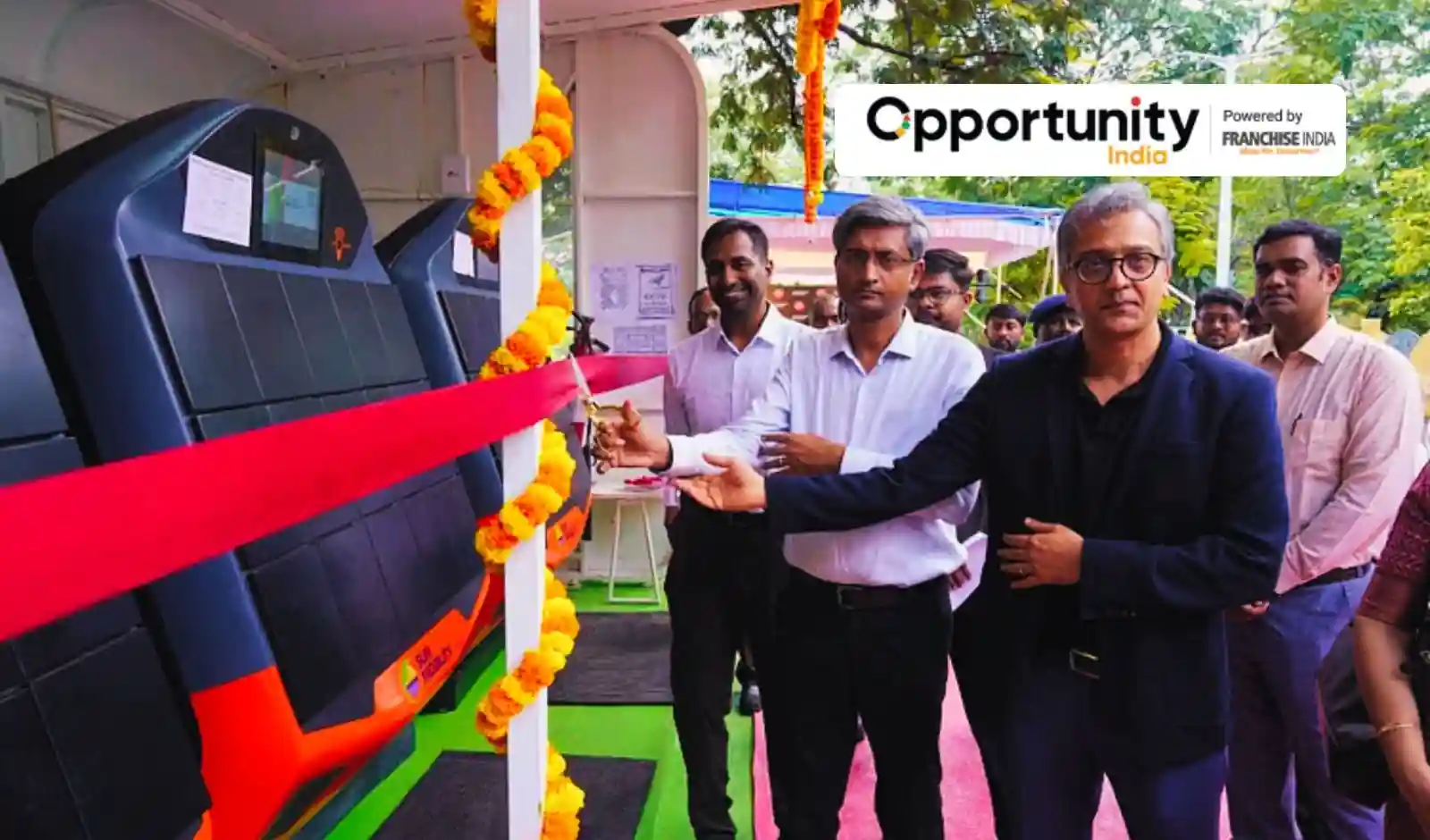 Indian Railways Partners with Indofast Energy to Boost E-Mobility