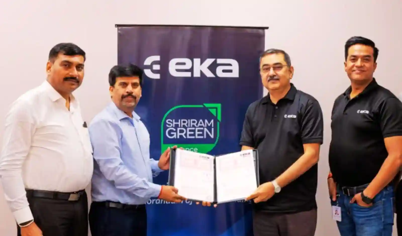 EKA Mobility and Shriram Green Finance Sign MoU to Ease Commercial EV Financing