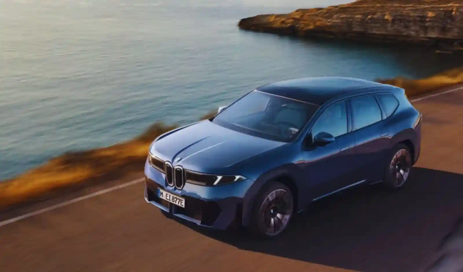 BMW Unveils New iX3 with 805 km Range