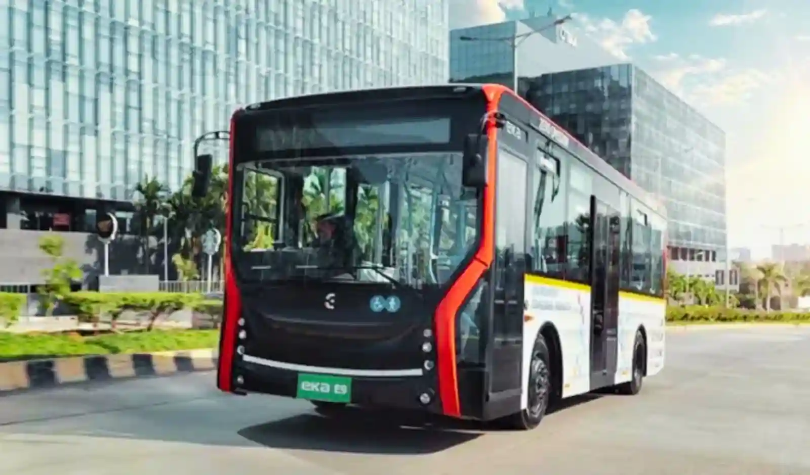 EKA Mobility Secures ₹500 Crore Investment from NIIF India-Japan Fund