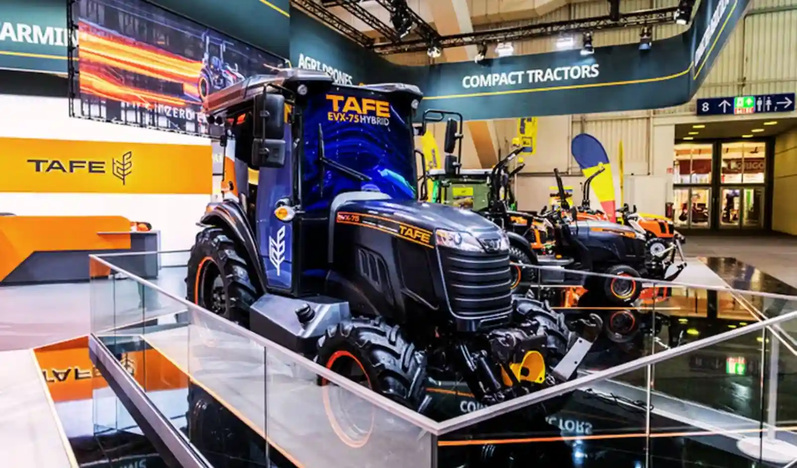 TAFE ने Agritechnica 2025 में हाइब्रिड ट्रैक्टर EVX75 पेश किया