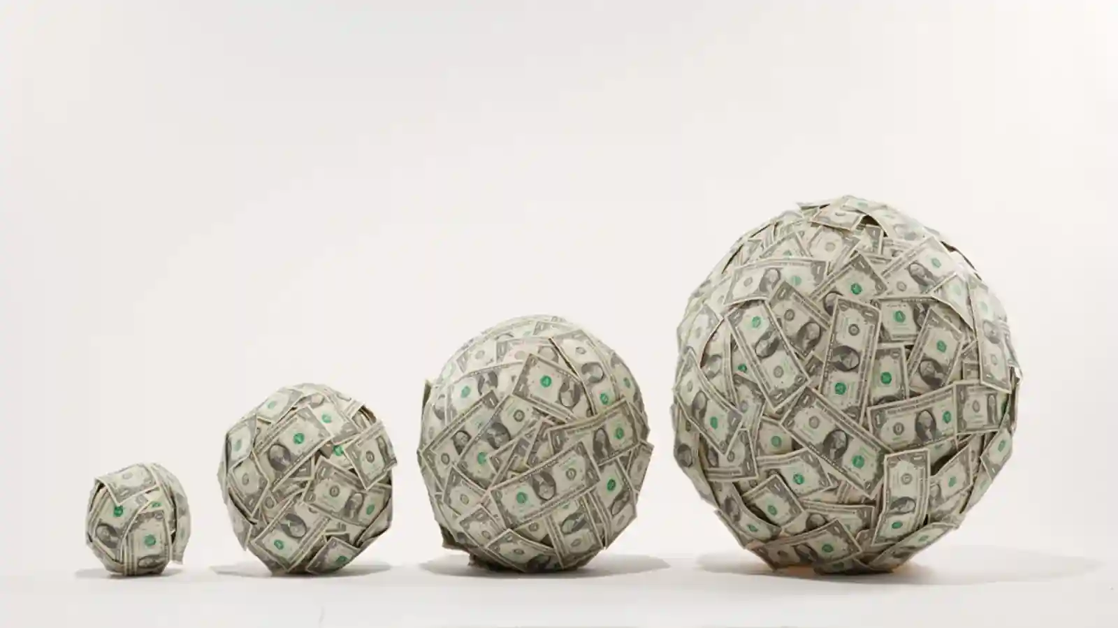 Carlyle-backed Pathology Firm Metropolis plans Fund Raise via  IPO