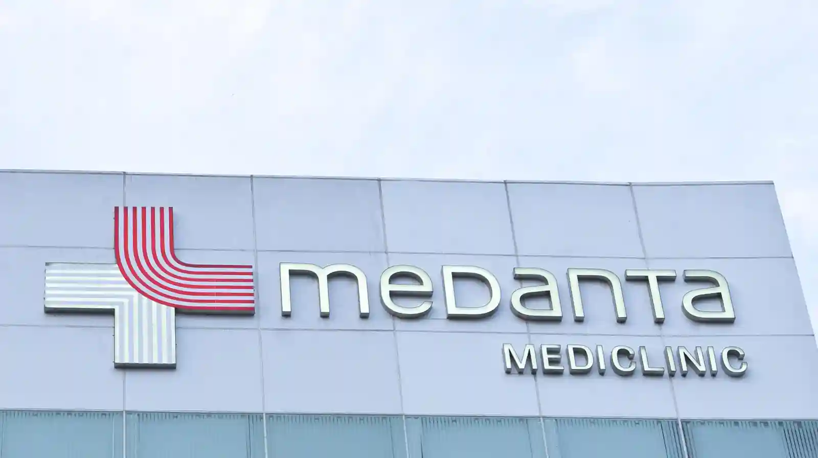 Medanta to invest 750-1000 crore on a high-end hospital