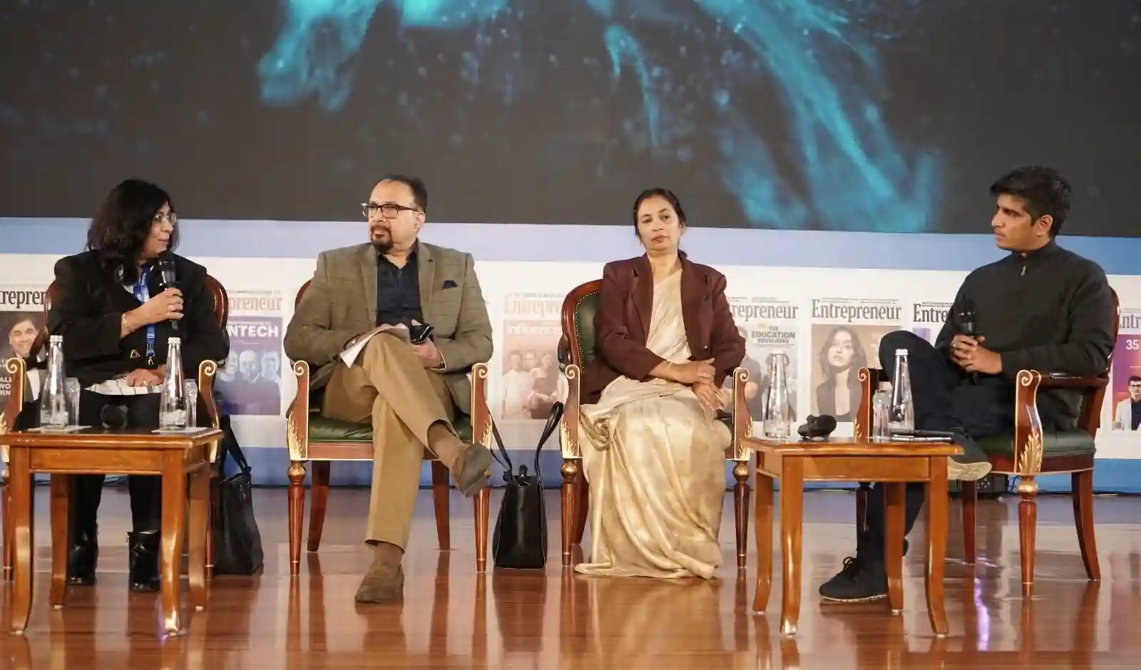 डिग्री से आगे बढ़कर स्किल्स पर जोर, शिक्षा के भविष्य को लेकर एक्सपर्ट्स की बड़ी राय