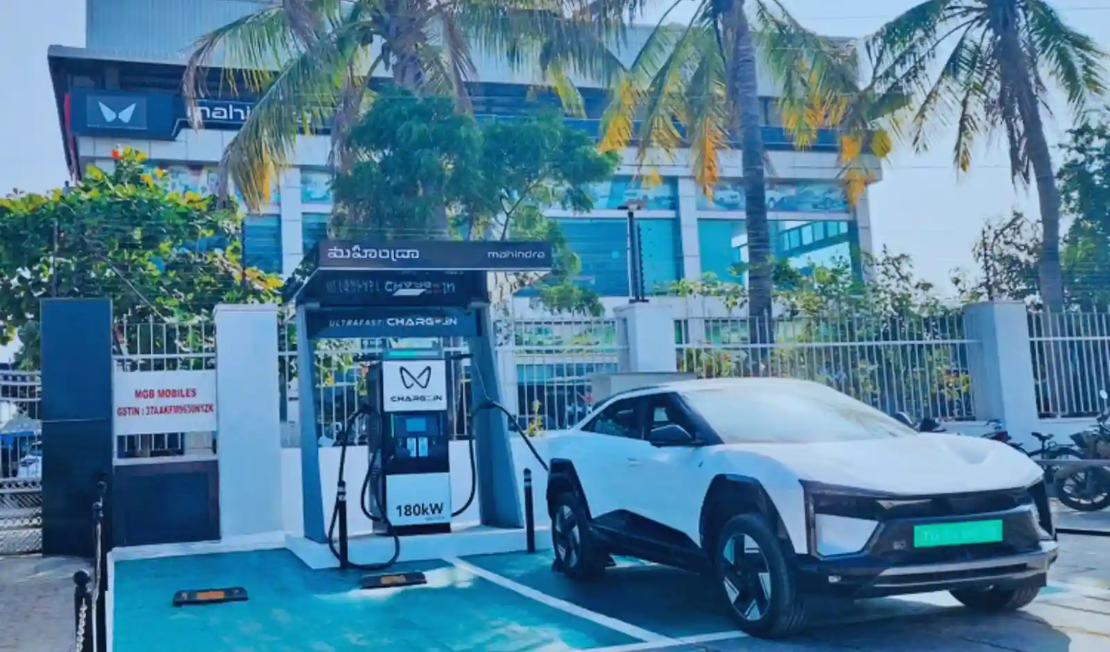 Mahindra Launches First Dealership-Based Ultrafast EV Charger