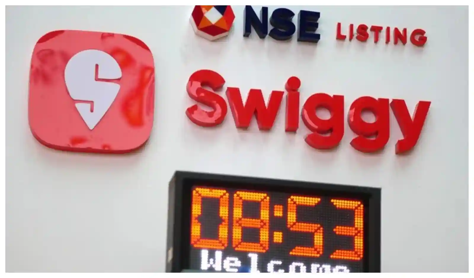 Swiggy Plans $10,000 Cr Share Sale Next Week, Three Banks Shortlisted