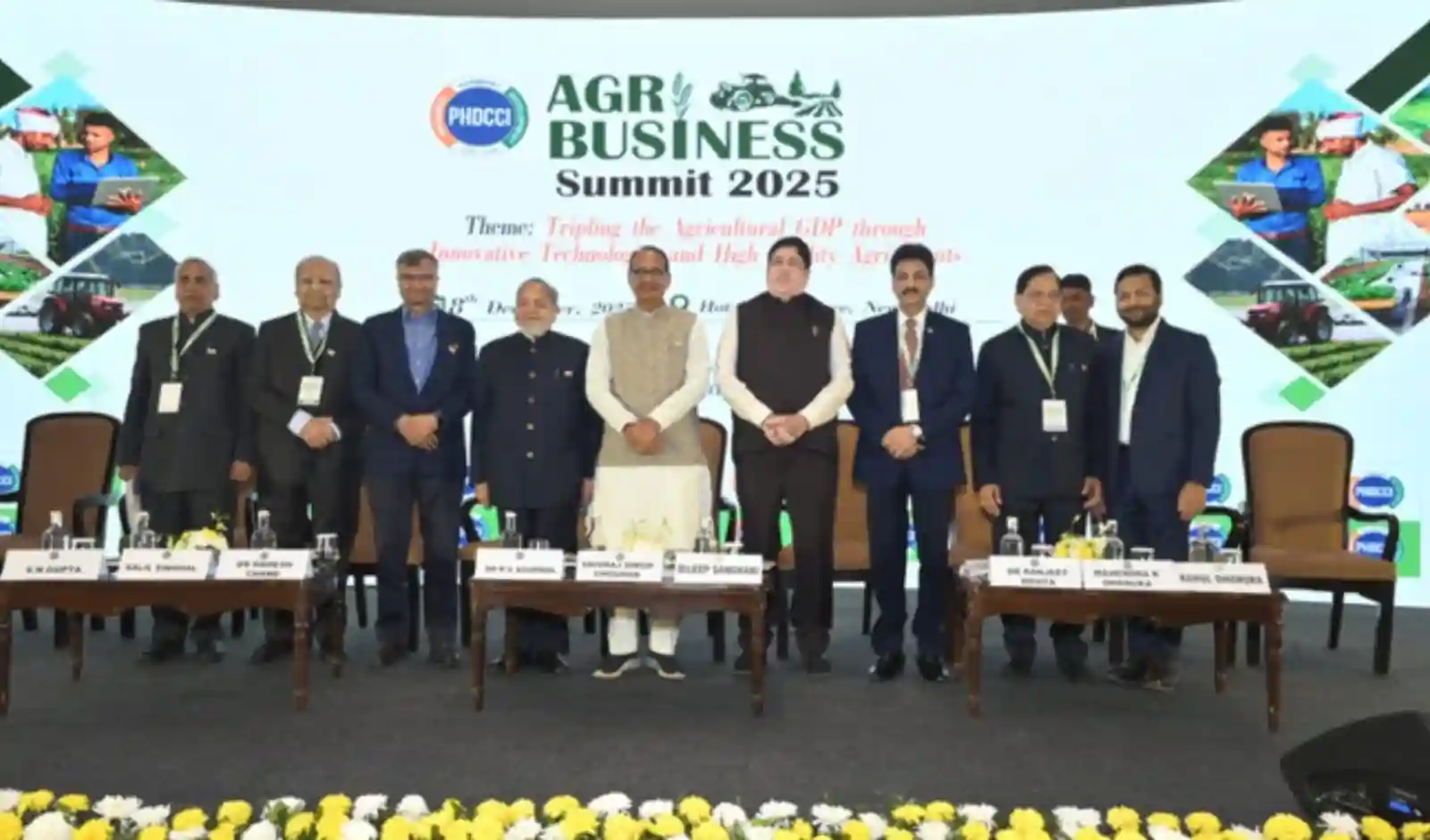 Union Agriculture Minister Calls for Integrated Farming and Balanced Inputs to Boost Agricultural GDP