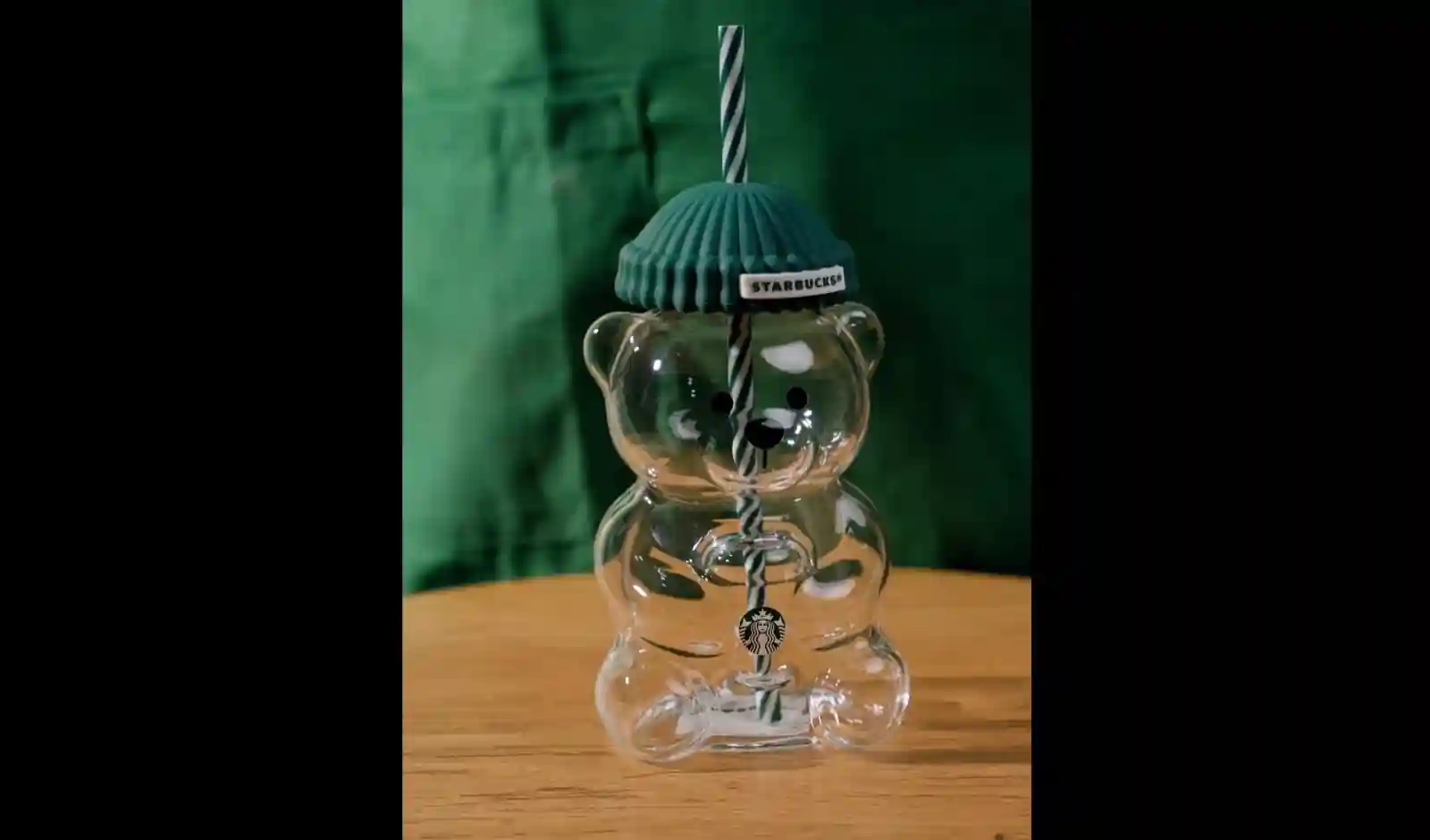 स्टारबक्स ने भारत में लॉन्च किया बेयरिस्टा ग्लास कप