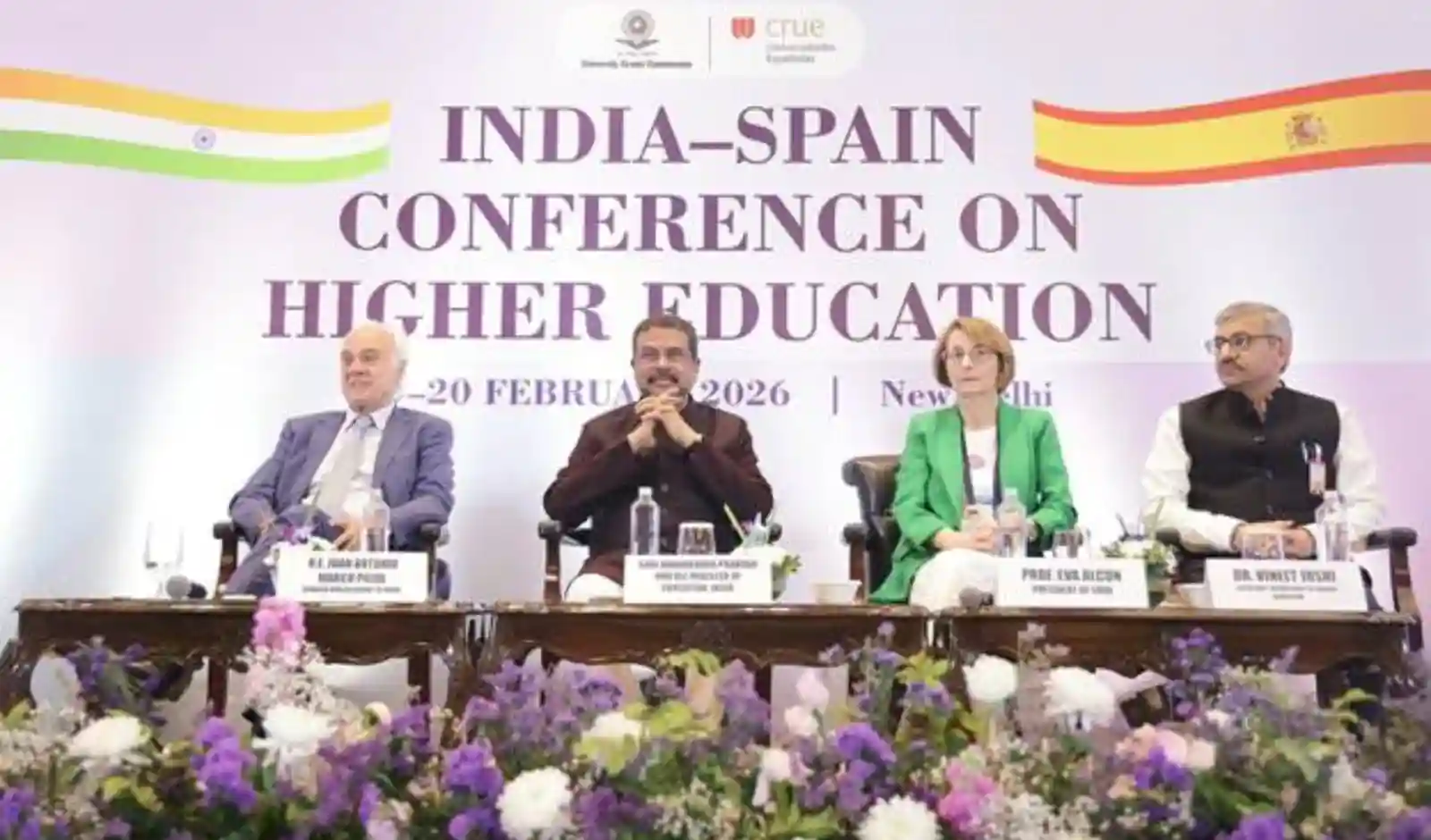 Education Minister Emphasizes AI-Human Balance, Invites Spanish Universities to India