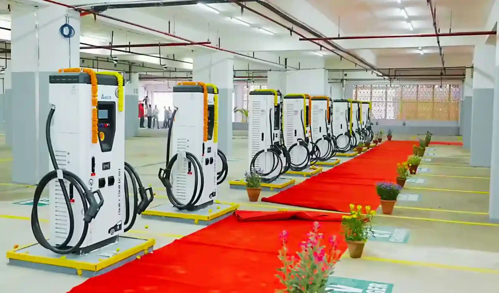 Himachal Pradesh Makes EV Charging Stations Mandatory in Buildings