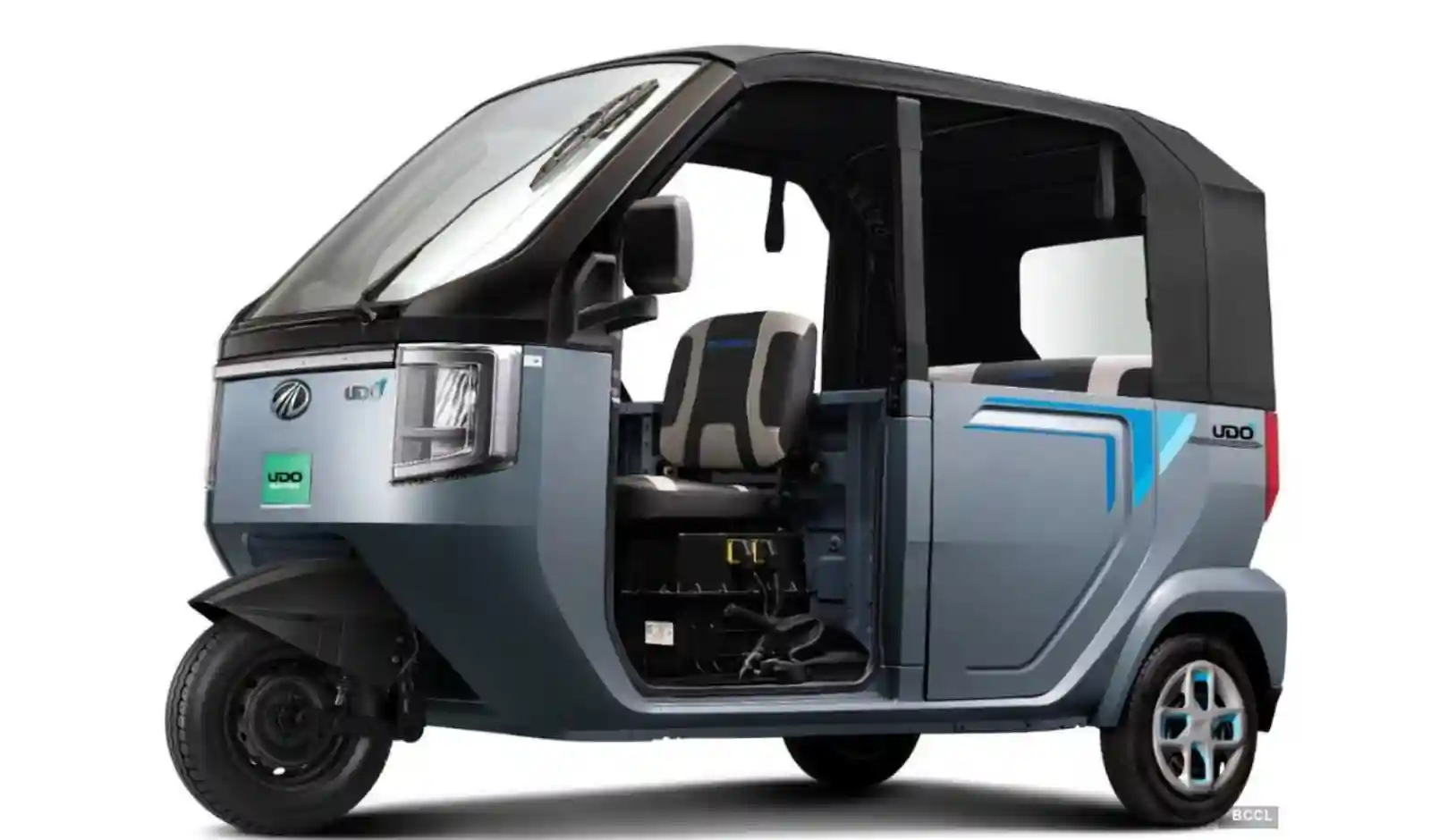 Mahindra Last Mile Mobility Tops EV CV Market for 4th Year