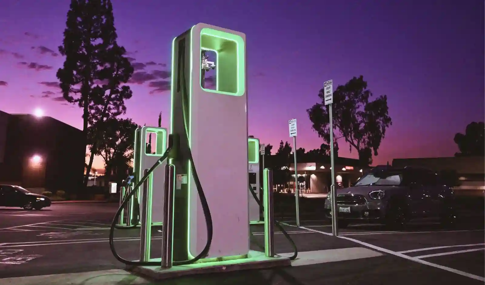 Delhi Draft EV Policy 2026 Mandates Charging-Ready Infrastructure