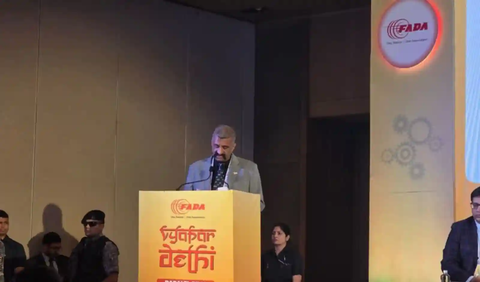 FADA Urges Dealer Inclusion in Delhi EV Policy