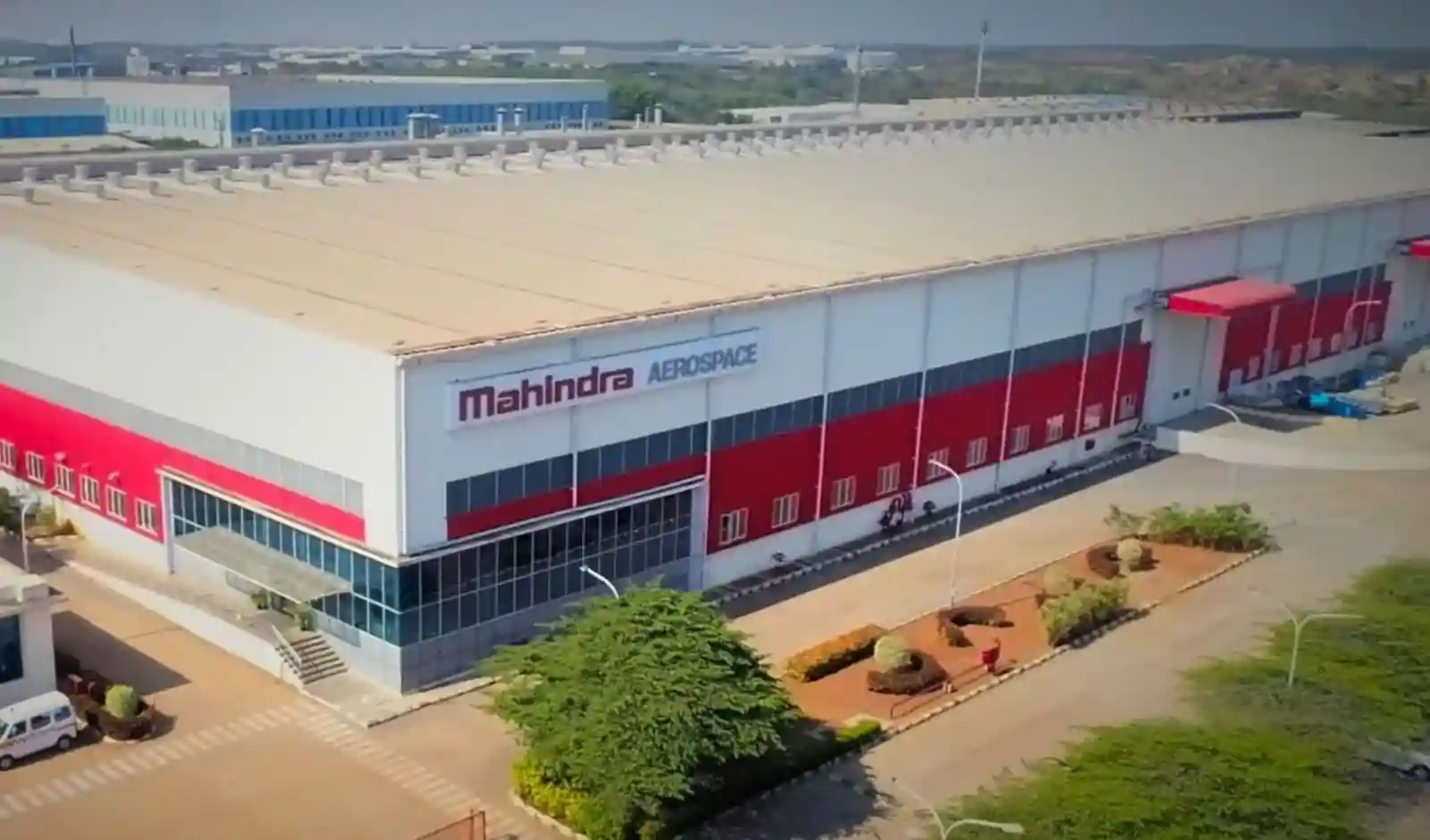 SML Isuzu to Launch First Electric Bus in FY27