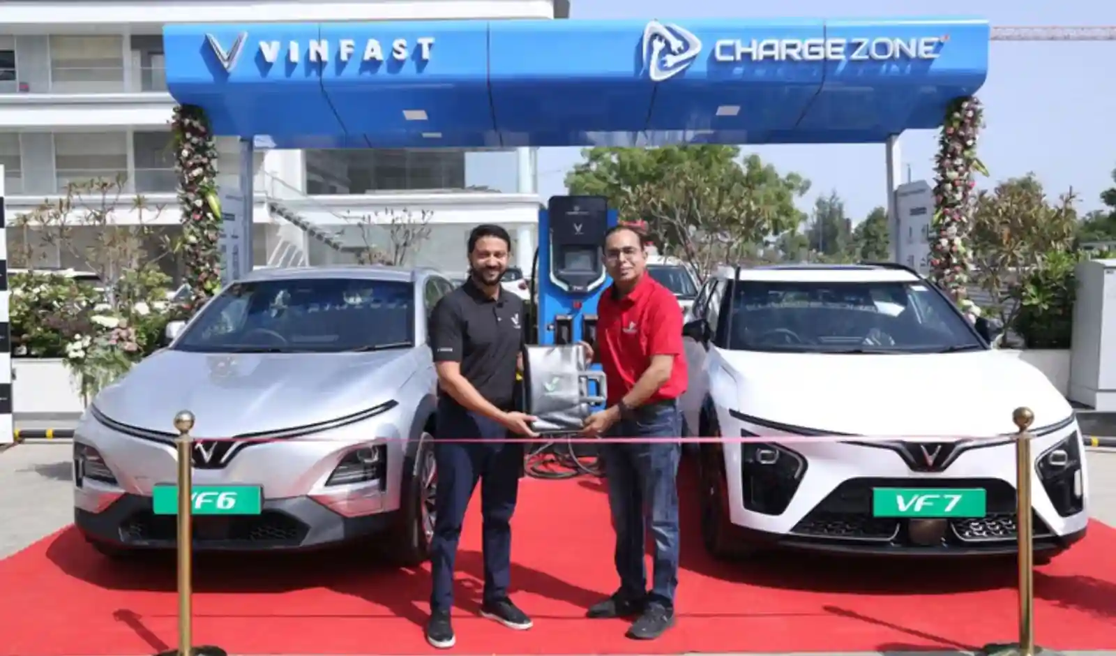 V-Green and ChargeZone Partner to Expand VinFast Charging Network in India