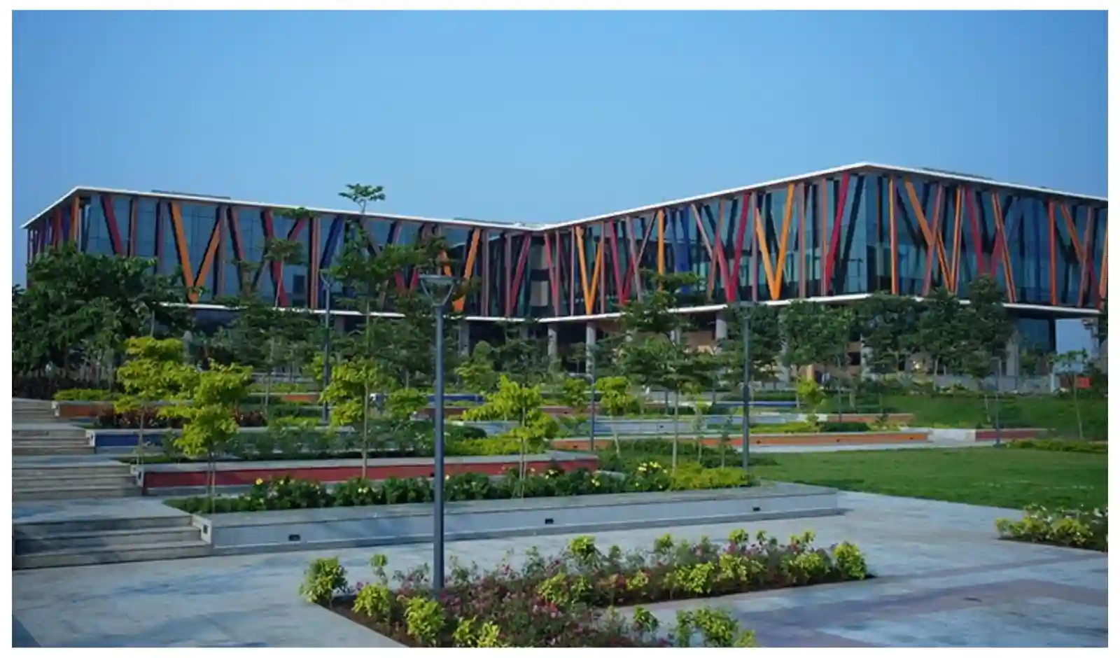 BITS Pilani’s BITSoM Launches VERTEX: A New AI Venture Factory that brings Silicon Valley innovation to India