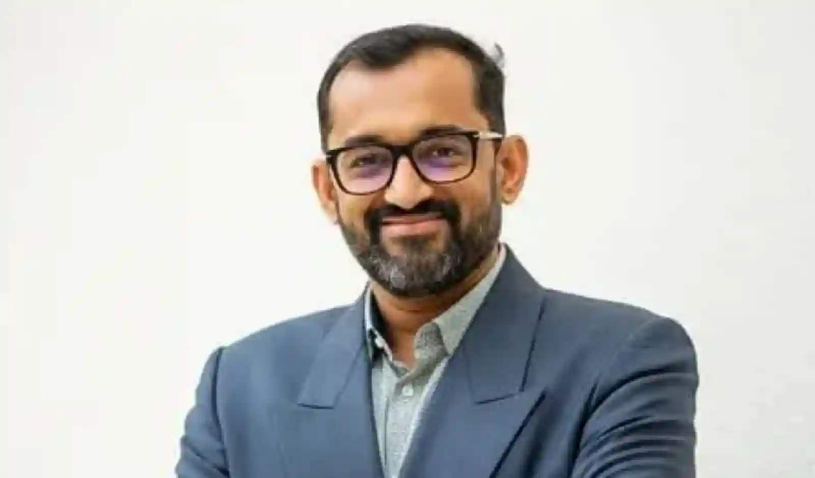 Sudhir Sitapati Resigns as Godrej Consumer CEO, Aasif Malbari Named Successor