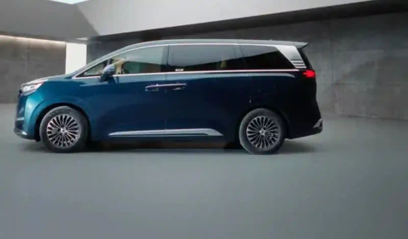 BYD भारत में लॉन्च करेगी लग्जरी EV ब्रैंड Denza