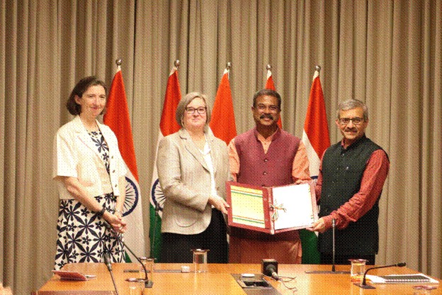 India Set to Become a Global Education Hub; Three Foreign Universities ...